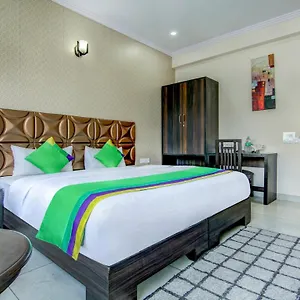 3* Hotel Treebo Trend Blooms Premium